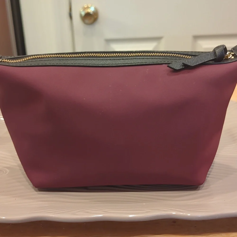 Kate Spade New York Jodi Make Up Clutch Bag EUC